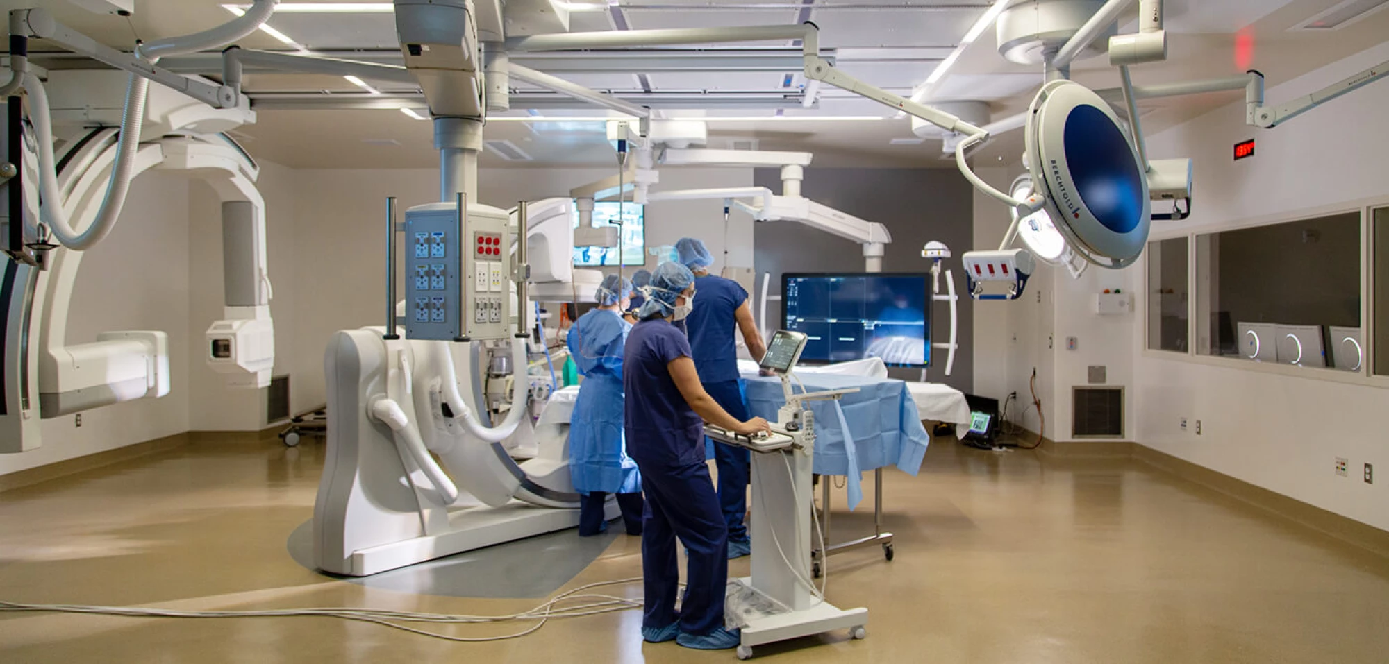 UW Harborview Medical Center Hybrid Bi-Plane OR