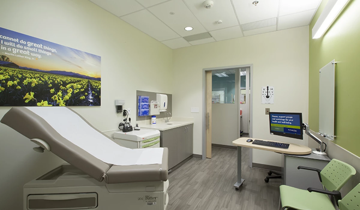 Project image for Clinic at Thomas Lake