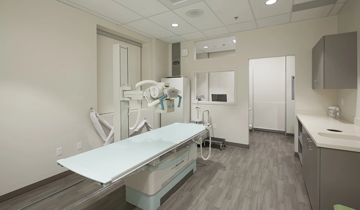 Project image for Clinic at Thomas Lake
